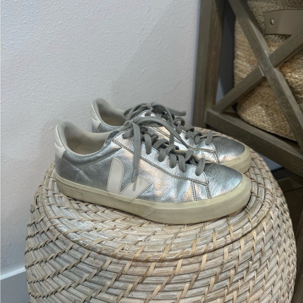 Veja Women's Silver Low-Top Sneakers
